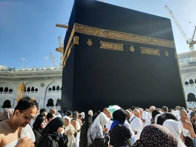 عمرة العائلات بغرف عائلية قريبة من الحرم